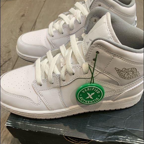 Jordan 1 mid white - Picture 4 of 6